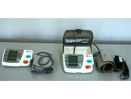 血圧計(電池式・電気式)
